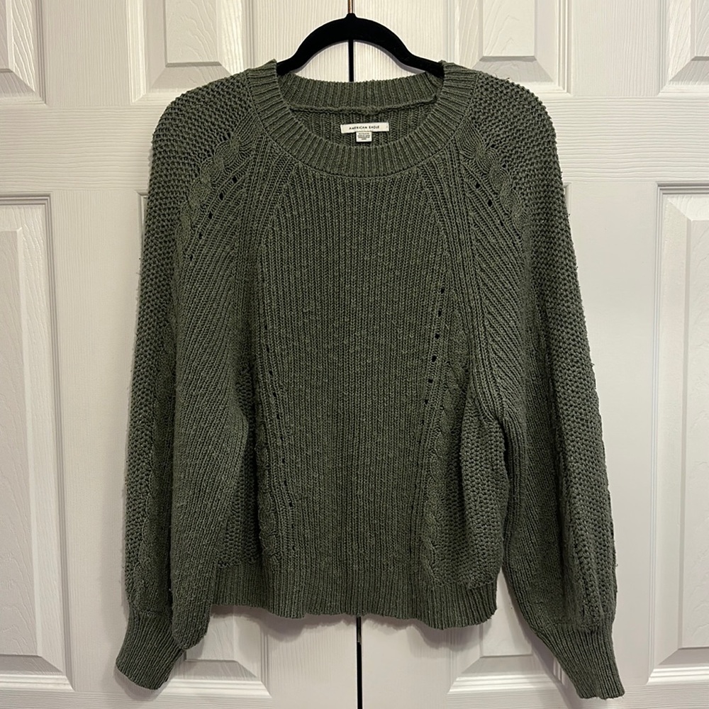 AE Olive cropped sweater!